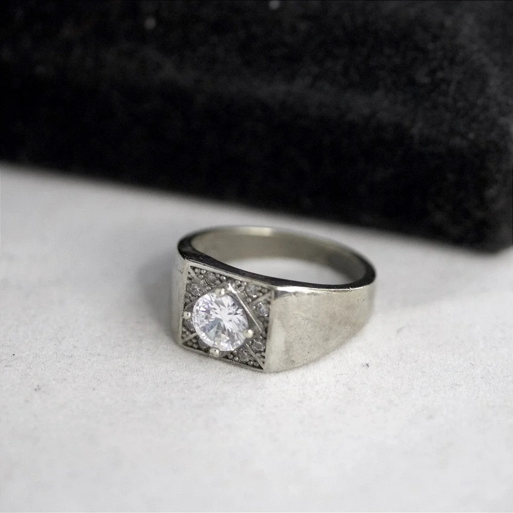 Sterling Silver 925 Signet Ring Round Cut stone Square Face Mens Size 11